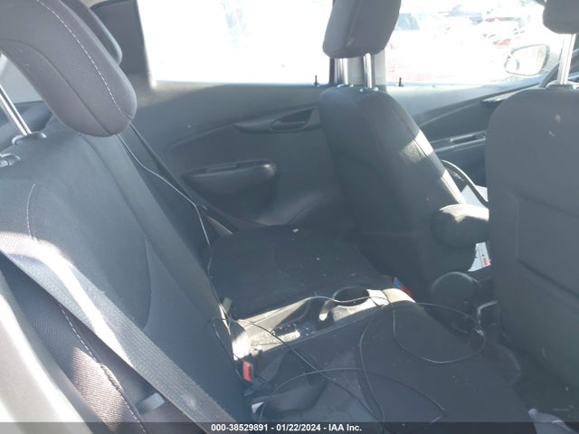 Chevrolet Spark 1lt Cvt 2017 KL8CD6SA5HC822970 Image 8