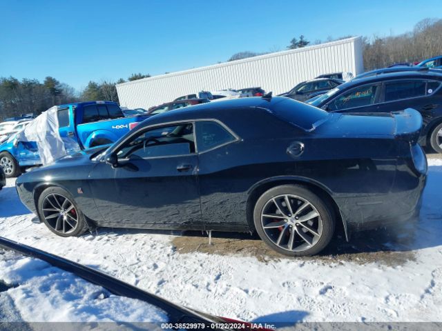 2C3CDZFJ9JH246374 Dodge Challenger R/t Scat Pack