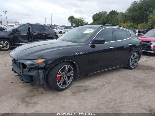 ZN661XUS4HX217595 Maserati Levante