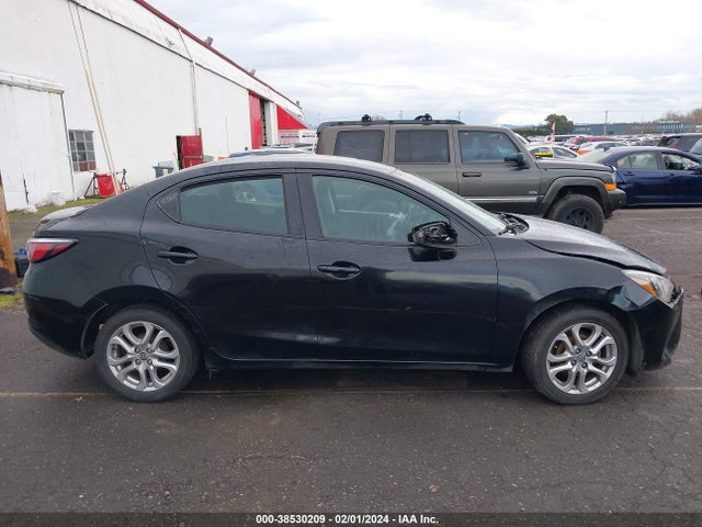 Scion IA 2016 3MYDLBZVXGY118996 Image 13
