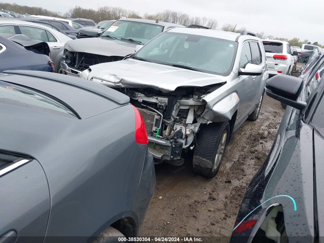 GMC Terrain Sle-2 2016 2GKFLTE39G6280769 Image 2