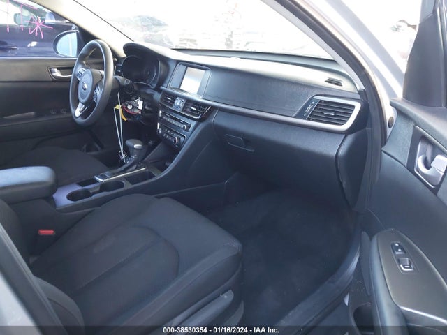 KIA Optima Lx 2018 5XXGT4L32JG228987 Image 5