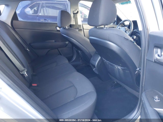 KIA Optima Lx 2018 5XXGT4L32JG228987 Image 8