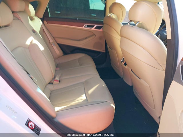 Hyundai Genesis 5.0 2015 KMHGN4JF1FU022029 Image 8