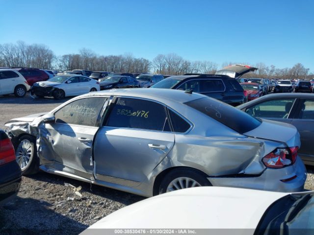 1VWBS7A38GC037758 Volkswagen Passat 1.8t Se