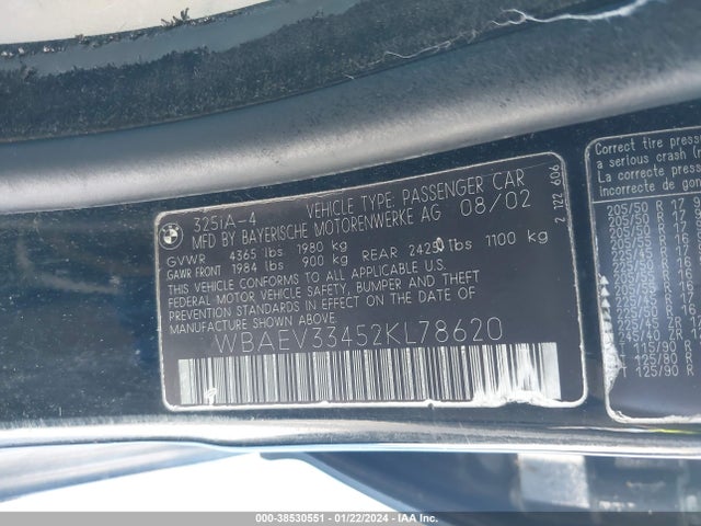 2002 BMW 3 SERIES 325I VIN: WBAEV33452KL78620
