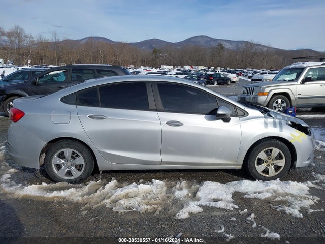 Chevrolet Cruze Ls Auto 2017 1G1BC5SM9H7261538 Image 14