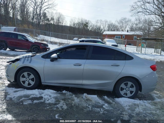 Chevrolet Cruze Ls Auto 2017 1G1BC5SM9H7261538 Image 15