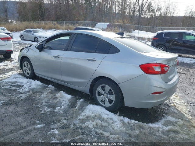 Chevrolet Cruze Ls Auto 2017 1G1BC5SM9H7261538 Image 3