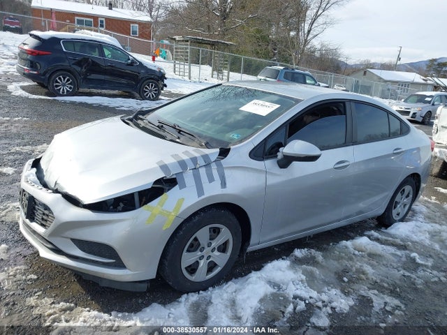 Chevrolet Cruze Ls Auto 2017 1G1BC5SM9H7261538 Image 6