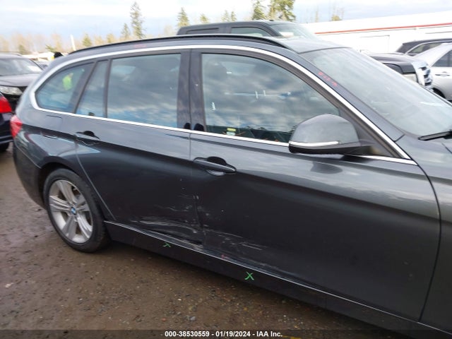 WBA8K3C52JA369778 BMW 330i Xdrive