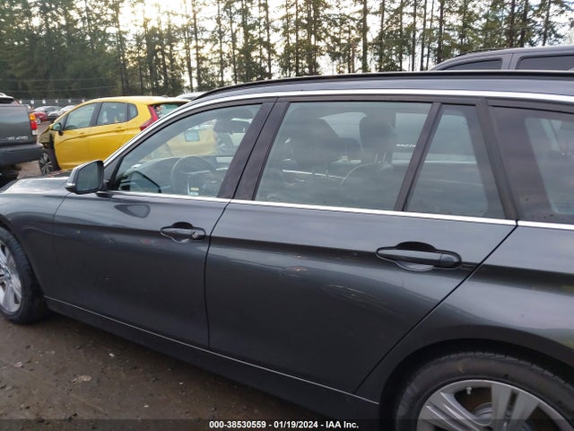 WBA8K3C52JA369778 BMW 330i Xdrive