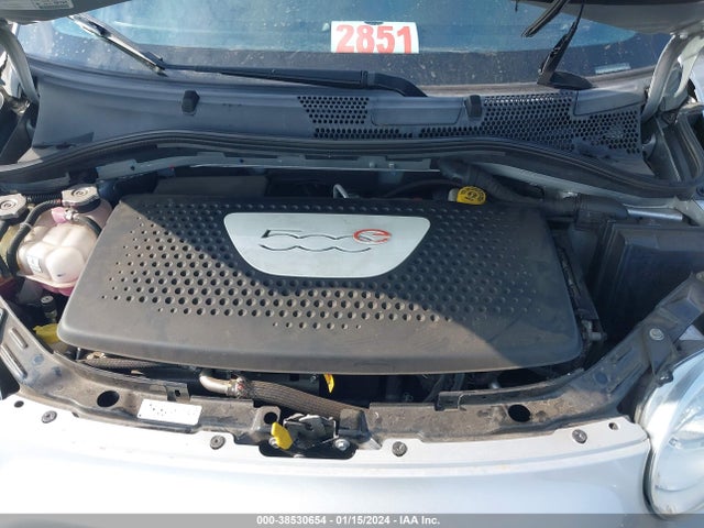 2013 FIAT 500E 3C3CFFGE1DT745899 Photo 9