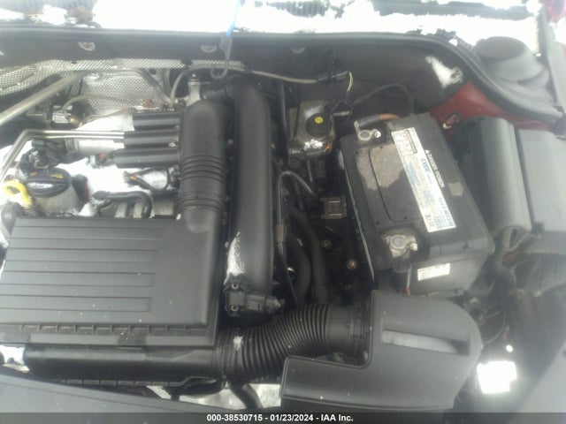 3VW2B7AJ4HM272138 Volkswagen Jetta 1.4t S