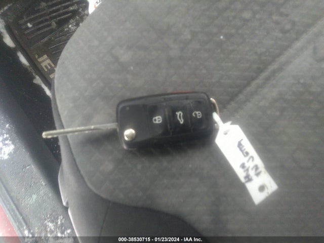3VW2B7AJ4HM272138 Volkswagen Jetta 1.4t S