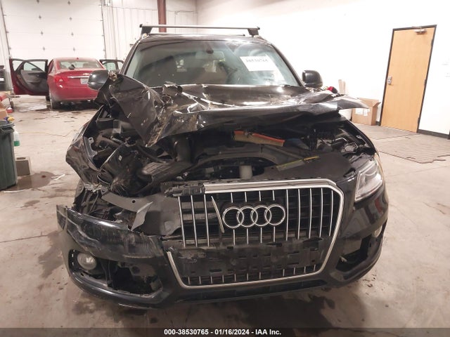 WA1LFAFP0EA110368 Audi Q5 2.0t Premium