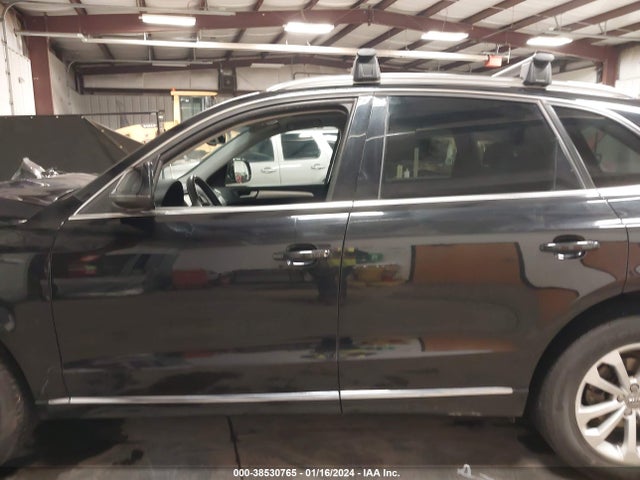 WA1LFAFP0EA110368 Audi Q5 2.0t Premium