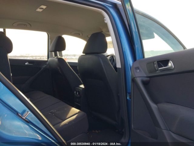 WVGAV7AX3HK051353 Volkswagen Tiguan 2.0t/2.0t S