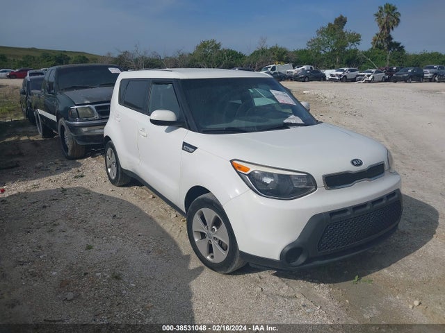 KIA Soul 2016 KNDJN2A2XG7305640 Image 1