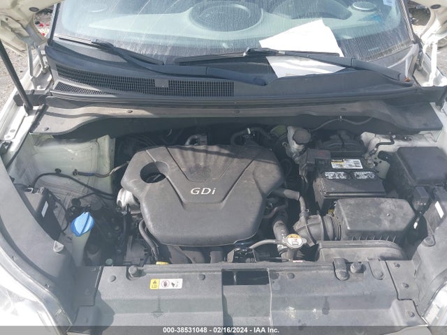 KIA Soul 2016 KNDJN2A2XG7305640 Image 10
