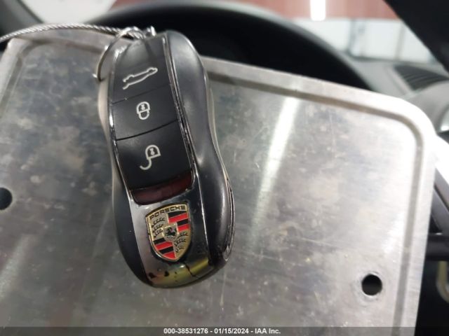2011 PORSCHE CAYENNE WP1AA2A28BLA03838 Photo 10