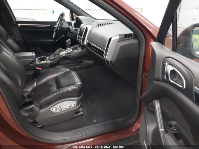 2011 PORSCHE CAYENNE WP1AA2A28BLA03838 Photo 4