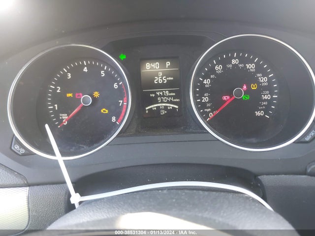 3VWD17AJ0FM295375 Volkswagen Jetta 1.8t Se