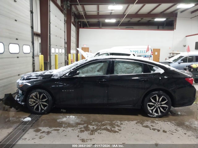 Chevrolet MALIBU LT 2018 1G1ZD5ST0JF276430 Image 14