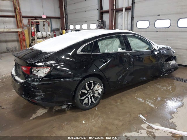 Chevrolet MALIBU LT 2018 1G1ZD5ST0JF276430 Image 4