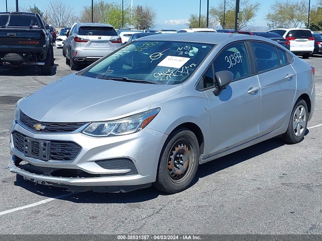 Chevrolet Cruze Ls Auto 2017 1G1BC5SMXH7255165 Image 2