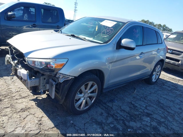 4A4AP3AU4FE013230 Mitsubishi Outlander Sport Es