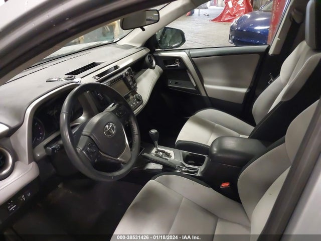 Toyota Rav4 Xle 2018 2T3WFREV5JW413885 Image 5