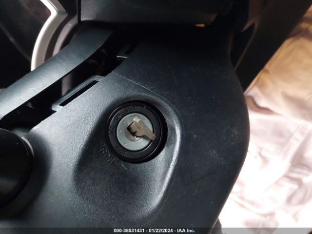 JTKJF5C72F3089899 Scion TC