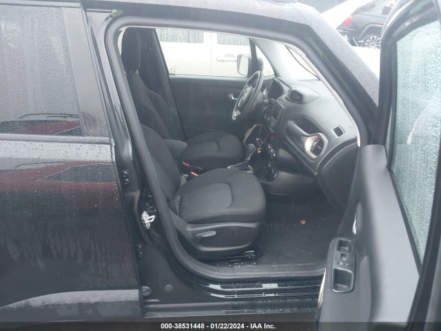 ZACCJBABXHPE43123 Jeep Renegade Sport 4x4