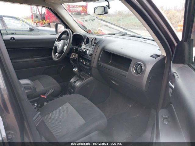 1C4NJRBB9GD632374 Jeep Patriot Sport
