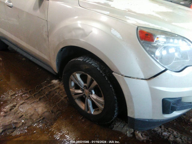 Chevrolet EQUINOX 1LT 2015 1GNALBEK2FZ104776 Image 6