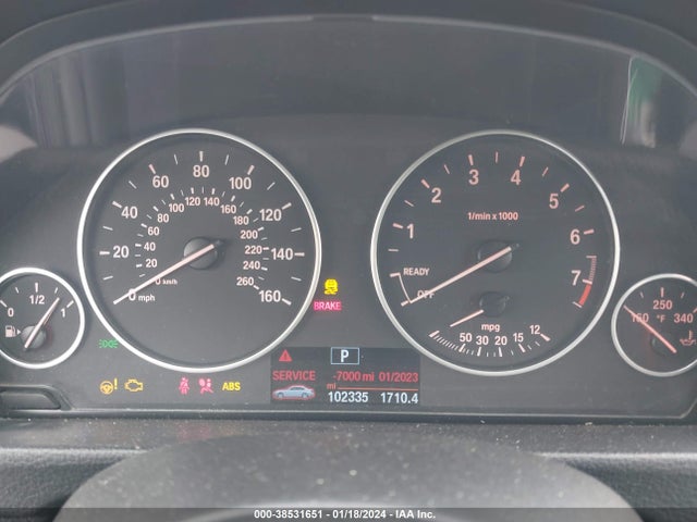 BMW 320i Xdrive 2014 WBA3C3G5XENS67113 Image 7