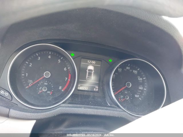 1VWAT7A3XGC011574 Volkswagen Passat 1.8t S