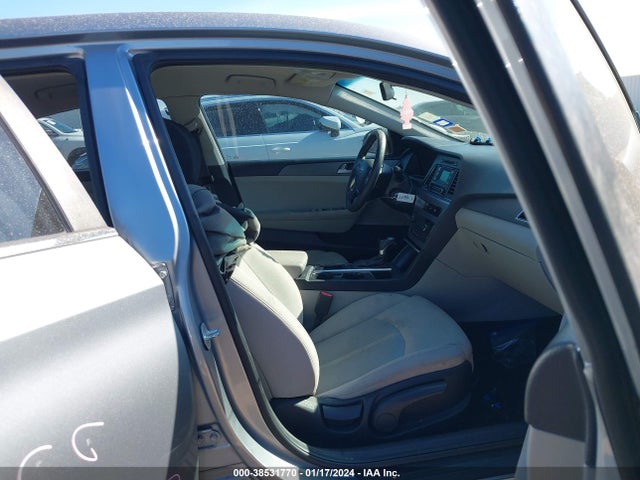 Hyundai Sonata 2017 5NPE24AF0HH548332 Image 5