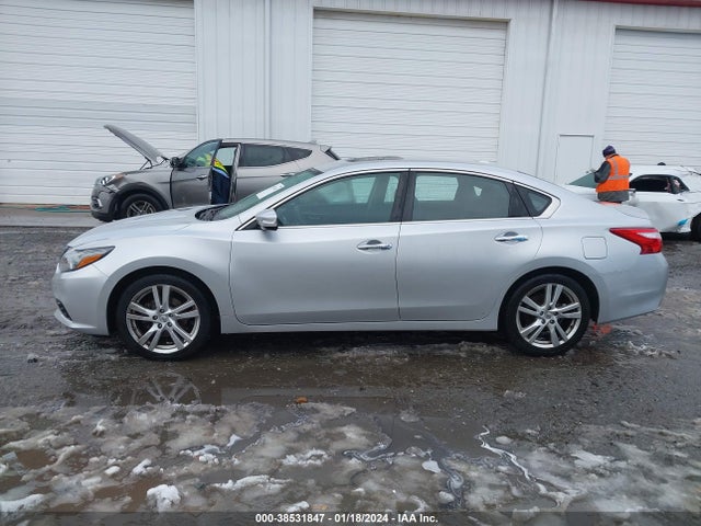 2016 NISSAN ALTIMA 3.5 SL/3.5 SR VIN: 1N4BL3AP9GC134923