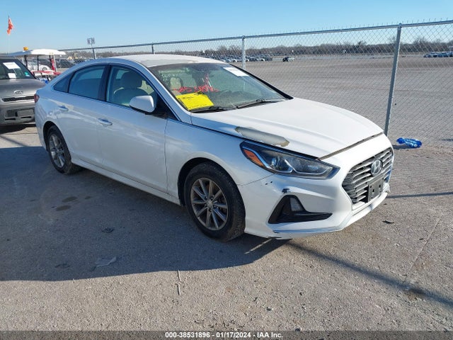 Hyundai SONATA SE 2018 5NPE24AF9JH652971 Image 1