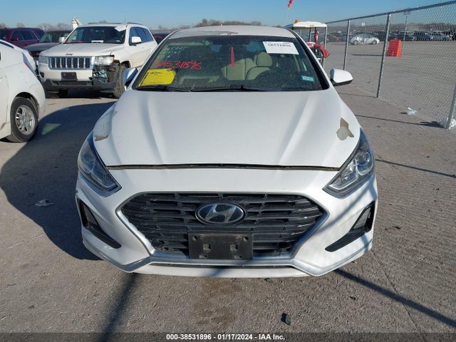 Hyundai SONATA SE 2018 5NPE24AF9JH652971 Image 13
