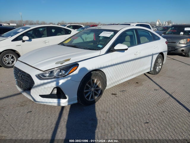 Hyundai SONATA SE 2018 5NPE24AF9JH652971 Image 2