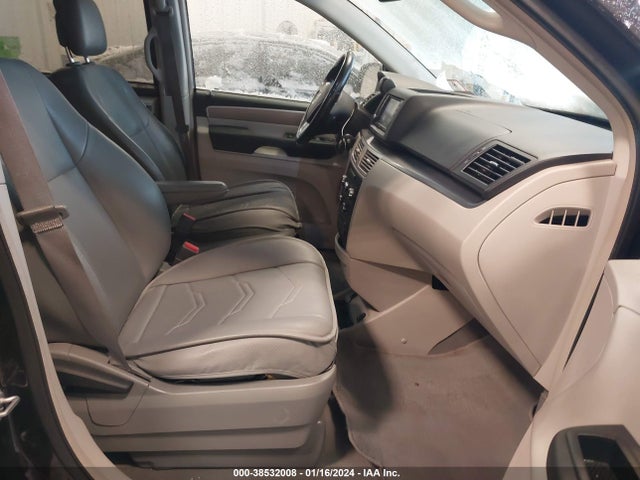 2012 VOLKSWAGEN ROUTAN SE VIN: 2C4RVABGXCR355566