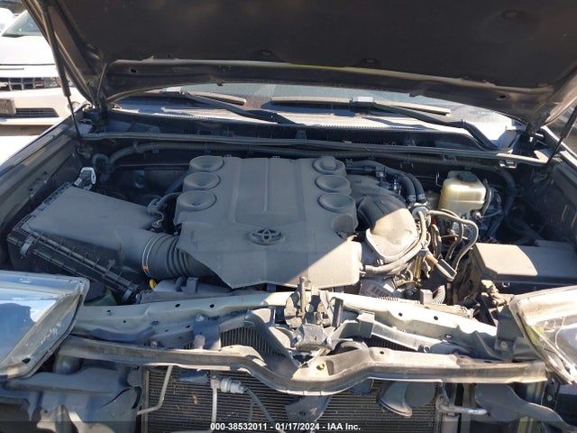 Toyota 4runner Limited 2016 JTEBU5JR6G5293418 Image 10