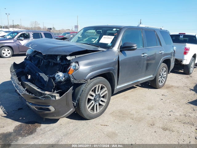 Toyota 4runner Limited 2016 JTEBU5JR6G5293418 Image 2