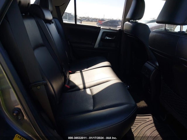 Toyota 4runner Limited 2016 JTEBU5JR6G5293418 Image 8