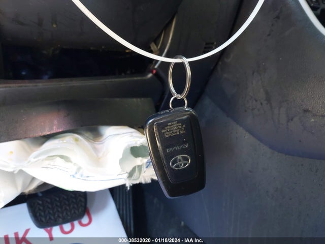 Toyota Rav4 Xle 2020 2T3W1RFV5LC060338 Image 11