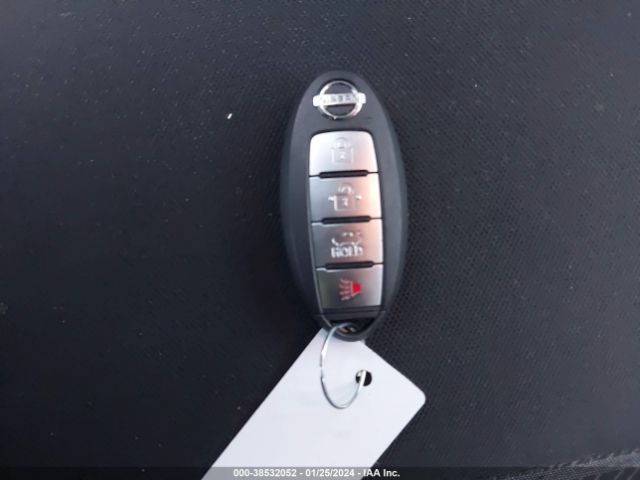 3N1CN8EV9LL882152 Nissan Versa Sv Xtronic Cvt