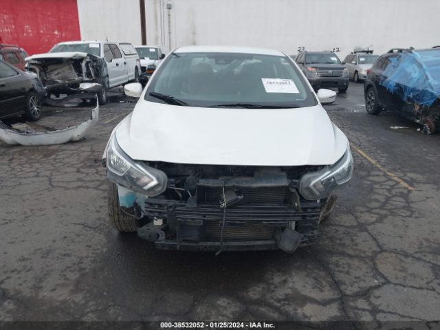 3N1CN8EV9LL882152 Nissan Versa Sv Xtronic Cvt